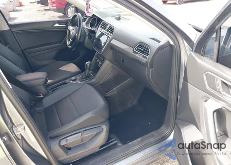 2019 Volkswagen Tiguan 2.0T Se/2.0T Sel/2.0T Sel R-Line/2.0T Sel R-Line Black из США, поврежденный, VIN 3VV2B7AX1KM195499